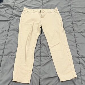 Old Navy Pixie Mid Rise Khaki Pants Size 4
